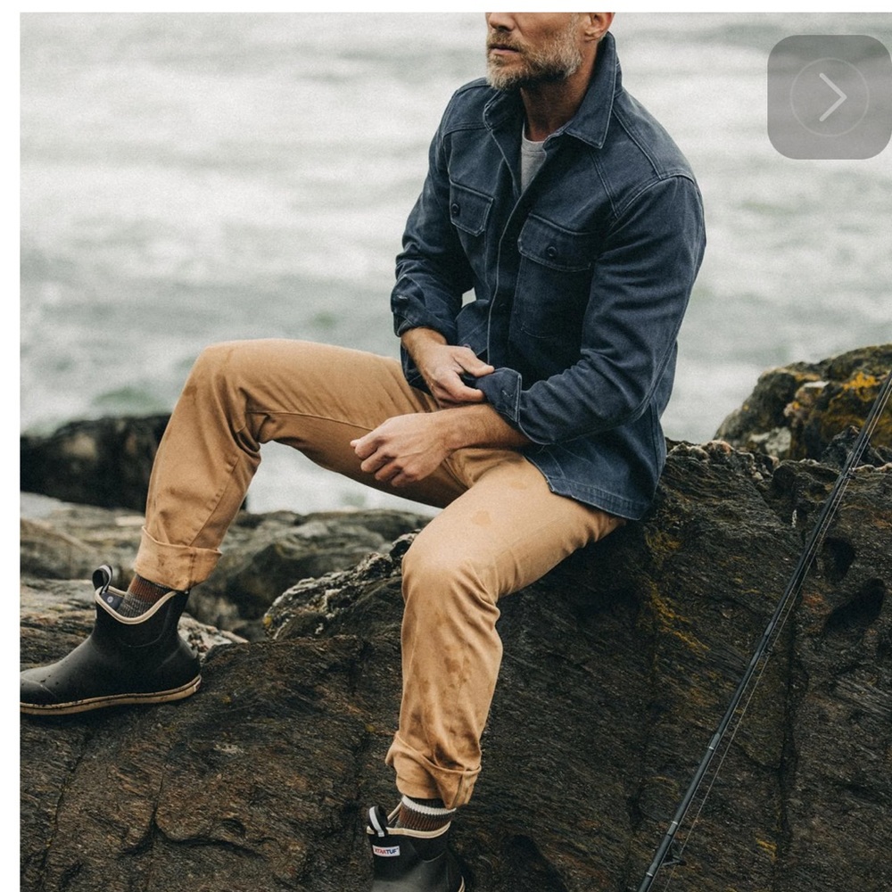 Taylor Stitch 5 pocket khakis in size 32